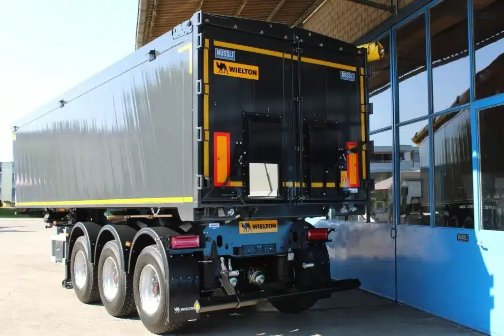 Nüssli Fahrzeugbau AG, Kipper, LKW, WIELTON