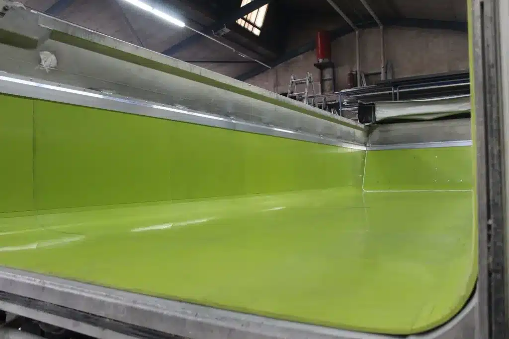 QuickSilver Auskleidung, Nüssli Fahrzeugbau AG, Schweiz