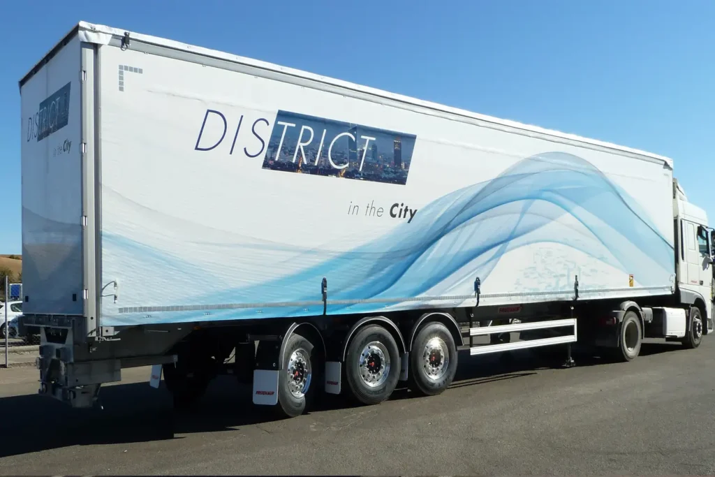 Fruehauf Schweiz, Nüssli Fahrzeugbau AG, Cityliner, Curtainsider, Kofferauflieger, Auflieger, Hebebühne