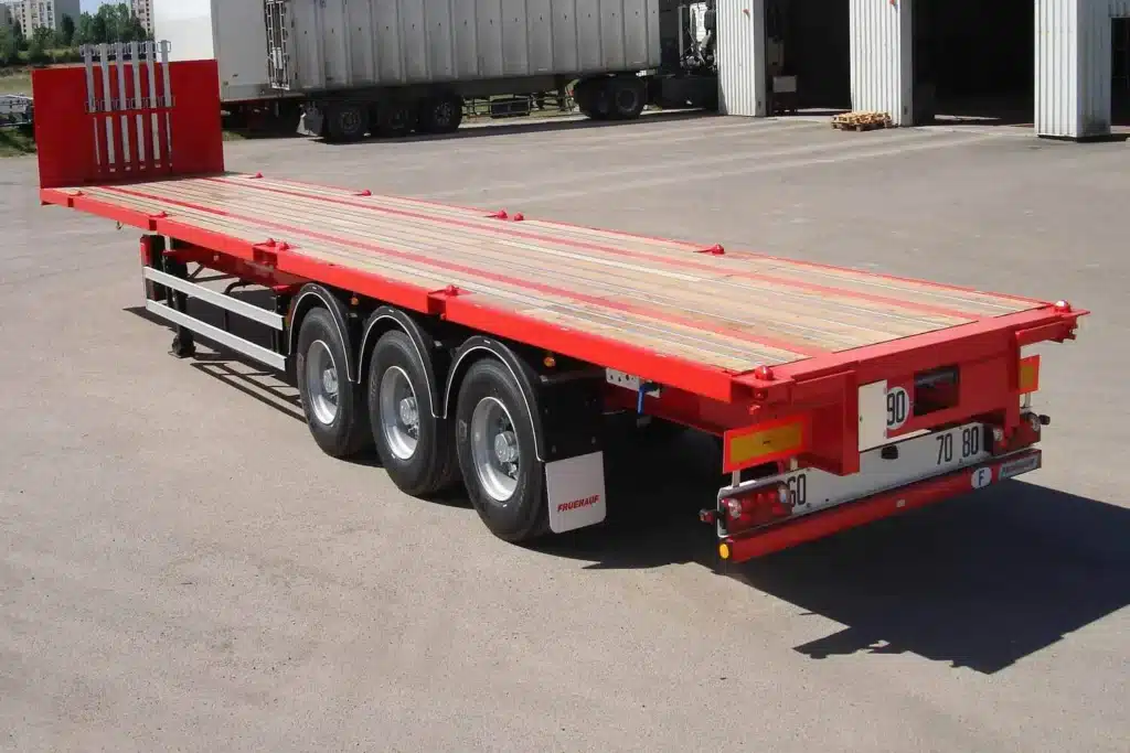 Fruehauf Schweiz, Nüssli Fahrzeugbau AG, Cityliner, Curtainsider, Kofferauflieger, Auflieger, Hebebühne