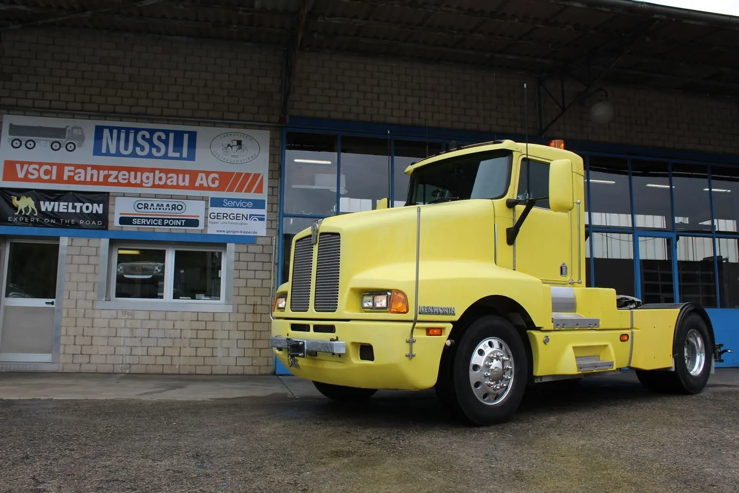 Nüssli Fahrzeugbau AG, Umbau Kenworth T600B, LKW Umbau Schweiz, Fahrzeugbauer, Custom Lastwagen
