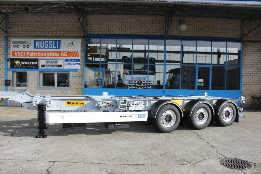 Container Chassis, Wielton, Schweiz, Nüssli Fahrzeugbau AG, LKW Container Auflieger, Fahrzeugbauer, Alcoa Dura Bright Felgen