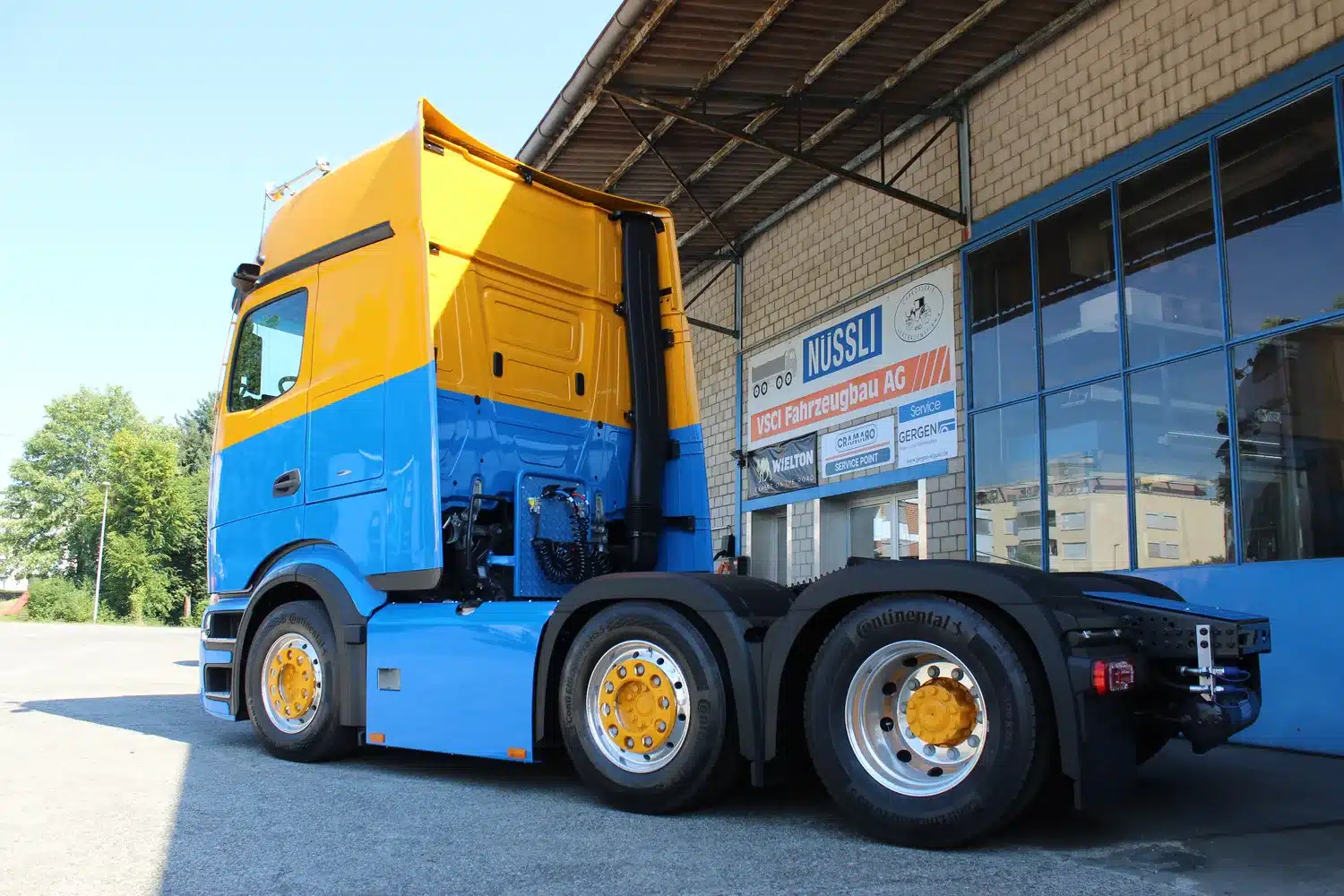 Mercedes-Benz Trucks Schweiz, Custom Build Actros 6x2